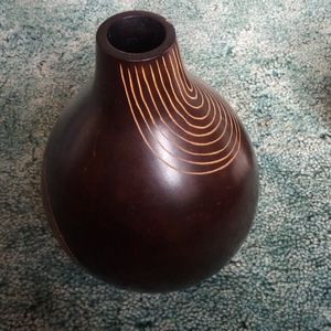 Black Stripe Wooden Jug 🏺